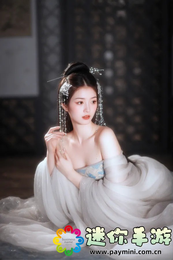 高中女篮比赛盛轮轩t：高中女篮比赛盛轮轩t回顾，如何分析赛场上的精彩表现？