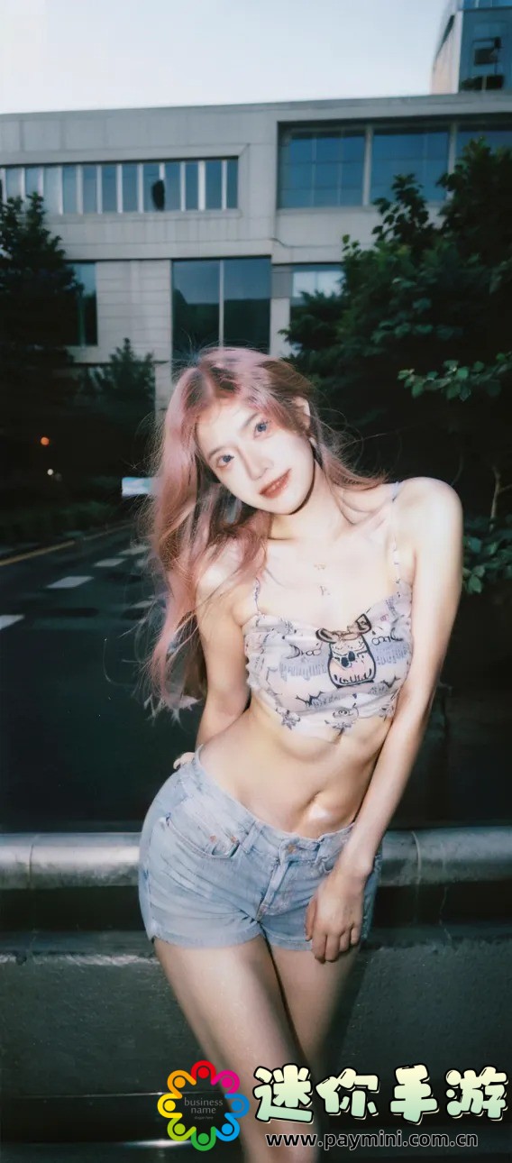 两男一女的奇异故事:他们的关系会走向何方?