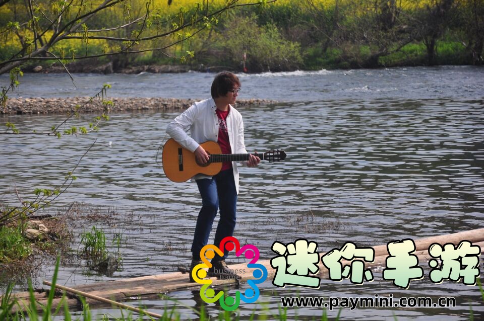 揭秘"适合躲在被窝看的有颜色的书":阅读新体验与心理探索