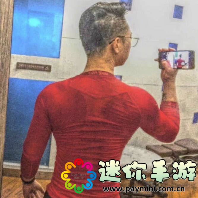 婚礼当天伴郎玩伴娘:揭秘婚礼背后的欢乐与礼仪